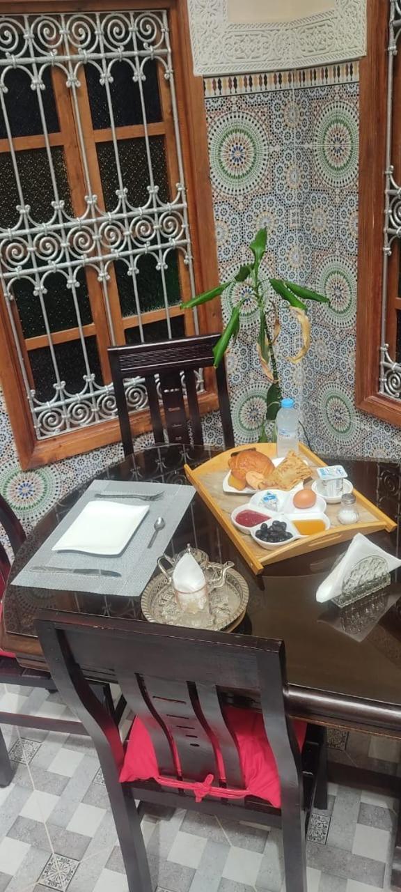 Riad Ba Brahim Rabat Exteriör bild